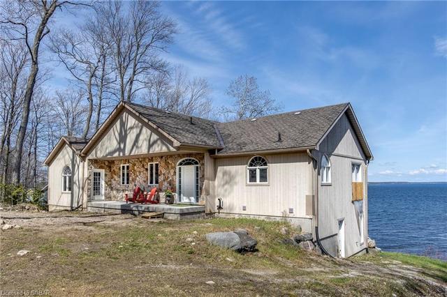 77-79 Mcarthur Drive, House detached with 5 bedrooms, 5 bathrooms and 23 parking in Penetanguishene ON | Image 2