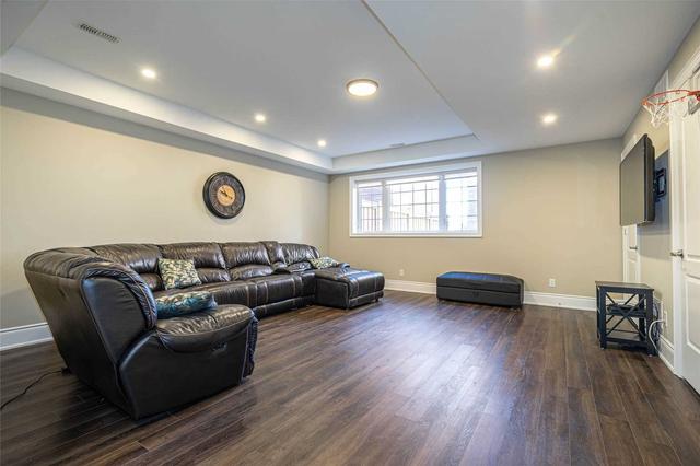 16 Via Romano Blvd, House attached with 4 bedrooms, 5 bathrooms and 6 parking in Vaughan ON | Image 24