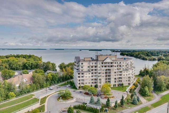 404 - 354 Atherley Rd, Condo with 2 bedrooms, 2 bathrooms and 1 parking in Orillia ON | Image 12