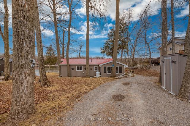 217 Rollies Point Rd, House detached with 2 bedrooms, 1 bathrooms and 2 parking in Curve Lake First Nation 35 ON | Image 34