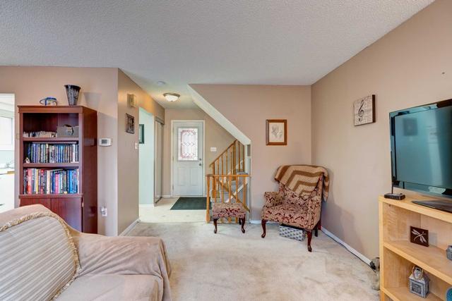 27 Barrett Cres, House detached with 3 bedrooms, 2 bathrooms and 4 parking in Ajax ON | Image 28