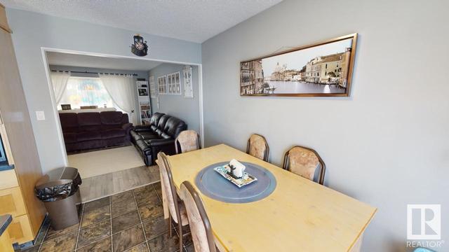 5243 44 Av, House detached with 5 bedrooms, 2 bathrooms and null parking in Drayton Valley AB | Image 6