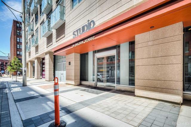 2102 - 30 Nelson St, Condo with 2 bedrooms, 2 bathrooms and 1 parking in Toronto ON | Image 13