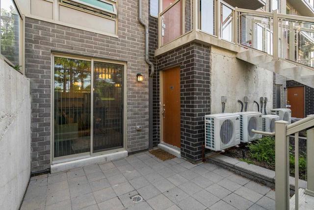 101 - 3 Applewood Lane, Townhouse with 2 bedrooms, 1 bathrooms and 1 parking in Toronto ON | Image 28