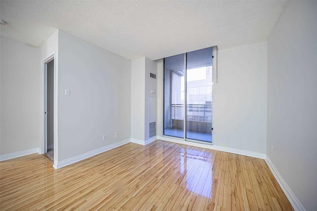 ph 201 - 260 Doris Ave, Condo with 1 bedrooms, 1 bathrooms and 1 parking in Toronto ON | Image 9