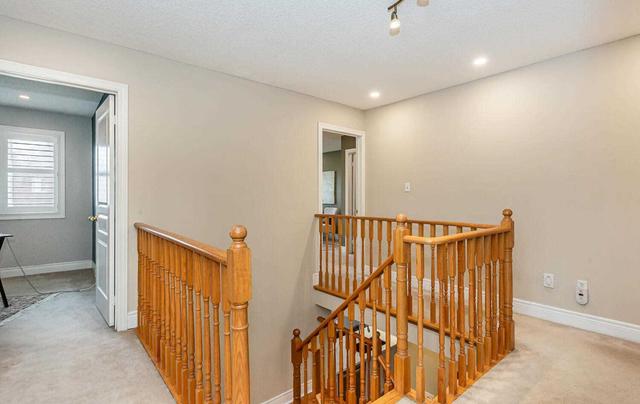 2442 Nichols Dr, House detached with 4 bedrooms, 5 bathrooms and 4 parking in Oakville ON | Image 31