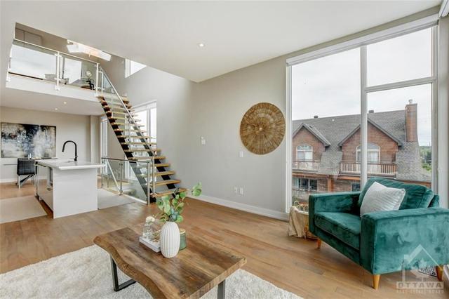 68 Stonehurst Avenue, Townhouse with 2 bedrooms, 3 bathrooms and 2 parking in Ottawa ON | Image 18