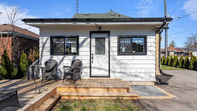361 St Paul Ave, House detached with 2 bedrooms, 2 bathrooms and 4 parking in Brantford ON | Image 24