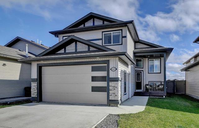 8005 90c Street, House detached with 4 bedrooms, 3 bathrooms and 4 parking in Grande Prairie AB | Image 6