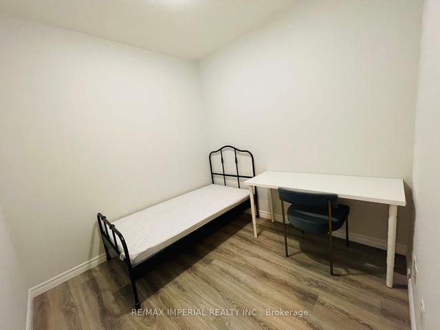 2101 - 45 Charles St E, Condo with 1 bedrooms, 1 bathrooms and 1 parking in Toronto ON | Image 3