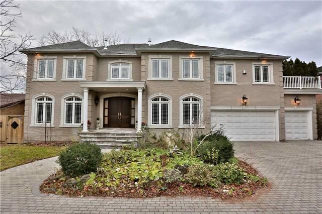 104 Larkfield Dr, House detached with 5 bedrooms, 6 bathrooms and 12 parking in Toronto ON | Image 1