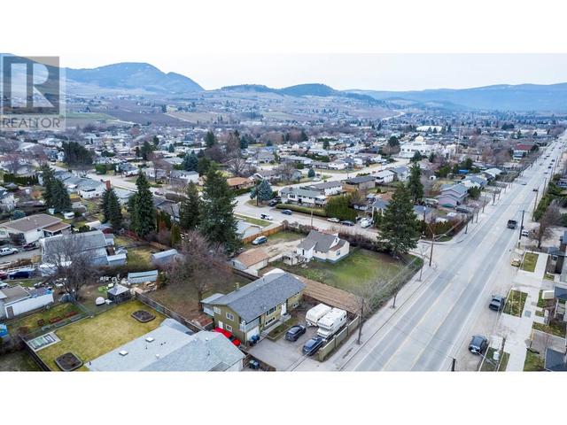 122 Wallace Road, House detached with 3 bedrooms, 2 bathrooms and 6 parking in Kelowna BC | Image 7