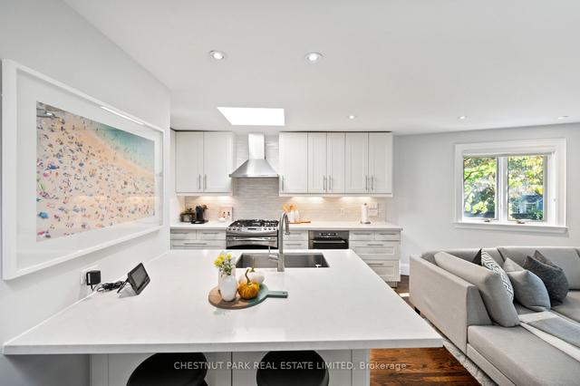409 Castlefield Ave, House detached with 3 bedrooms, 3 bathrooms and 2 parking in Toronto ON | Image 6