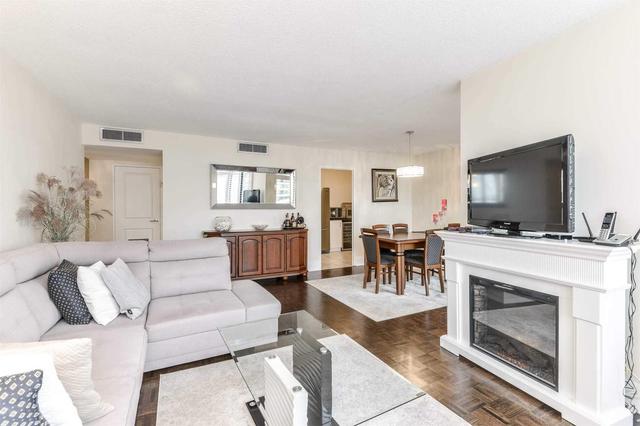 1414 - 1333 Bloor St, Condo with 2 bedrooms, 2 bathrooms and 1 parking in Mississauga ON | Image 6