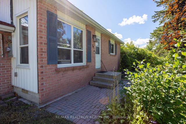 51 Glenview Ave, House detached with 2 bedrooms, 2 bathrooms and 4 parking in Georgina ON | Image 18