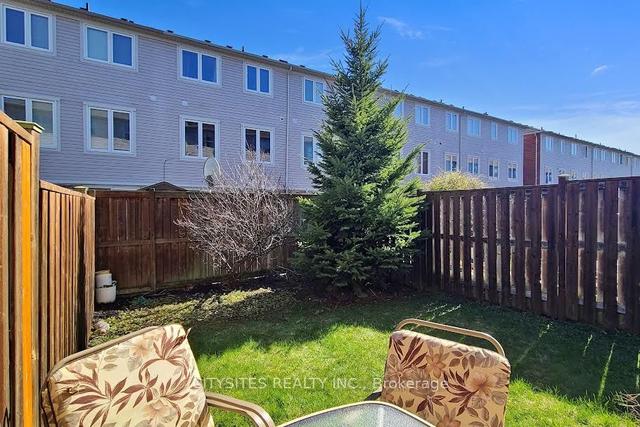 53 Trailview Terr, House attached with 3 bedrooms, 3 bathrooms and 2 parking in Toronto ON | Image 26