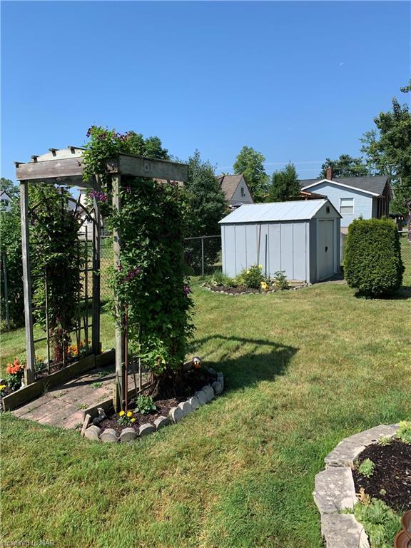 6841 Hagar Avenue, House detached with 3 bedrooms, 2 bathrooms and 5 parking in Niagara Falls ON | Image 21