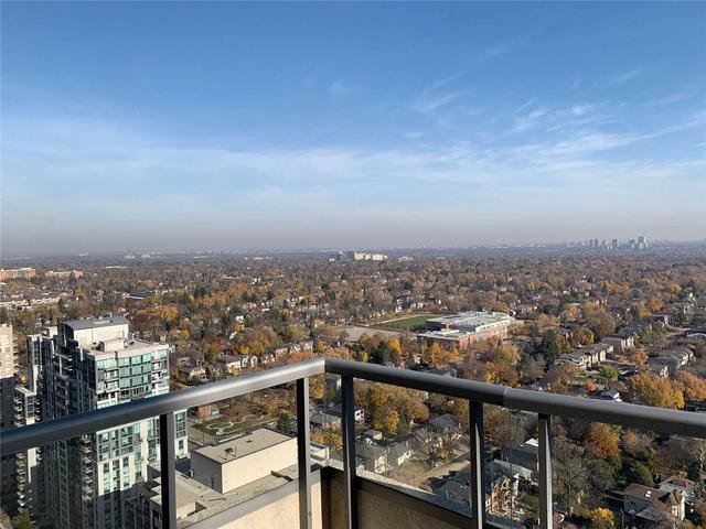 3903 - 23 Hollywood Ave, Condo with 2 bedrooms, 2 bathrooms and 1 parking in Toronto ON | Image 11