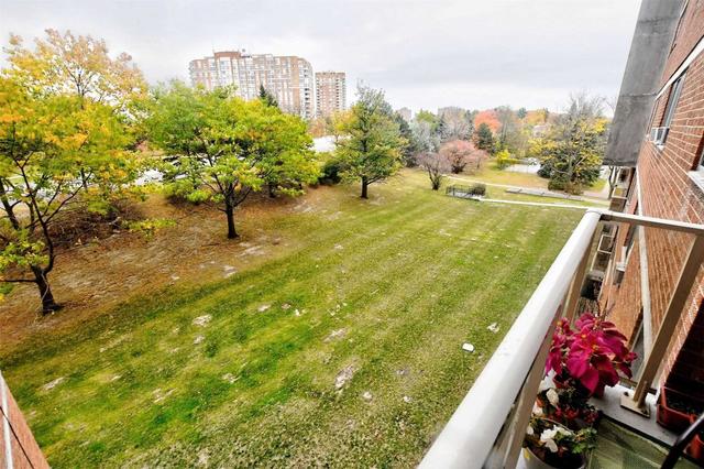 410 - 100 Wingarden Crt, Condo with 3 bedrooms, 2 bathrooms and 1 parking in Toronto ON | Image 27