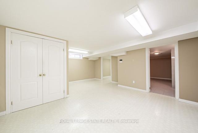 82 Maple Dr, House detached with 4 bedrooms, 5 bathrooms and 8 parking in Hamilton ON | Image 26