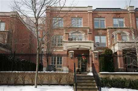 th 22 - 20 Burkebrook Pl, Townhouse with 3 bedrooms, 3 bathrooms and 2 parking in Toronto ON | Image 1