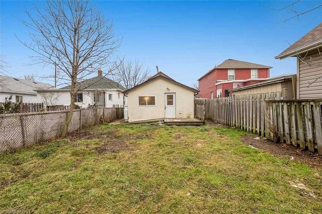 34 Pelham Rd, House detached with 2 bedrooms, 1 bathrooms and 1 parking in St. Catharines ON | Image 18