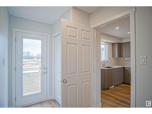 497 Glenridding Ravine Dr Sw, House attached with 3 bedrooms, 2 bathrooms and null parking in Edmonton AB | Image 15
