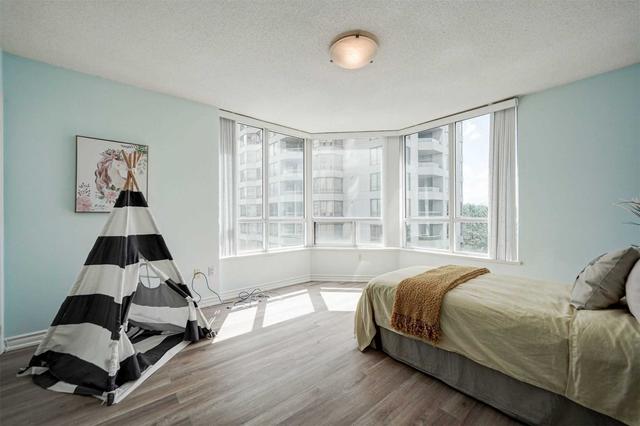405 - 168 Bonis Ave, Condo with 3 bedrooms, 3 bathrooms and 2 parking in Toronto ON | Image 20