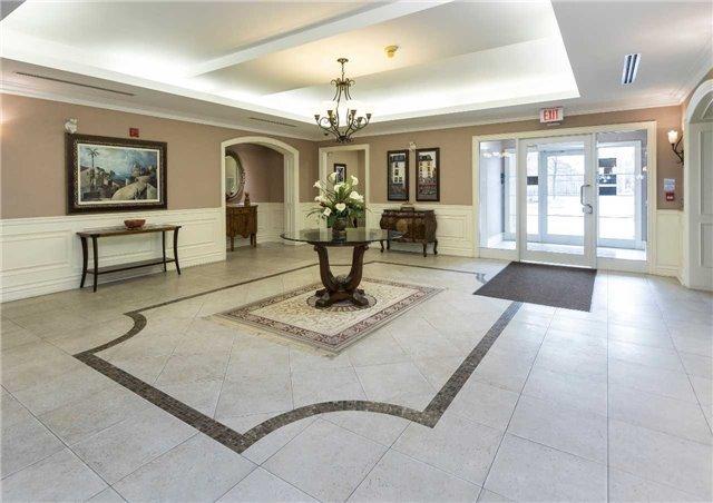008 - 9519 Keele St, Condo with 2 bedrooms, 2 bathrooms and 1 parking in Vaughan ON | Image 2