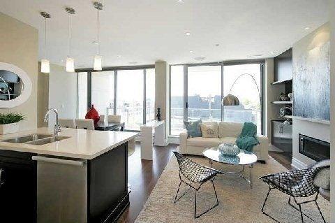 404 - 1 Rainsford Rd, Condo with 2 bedrooms, 3 bathrooms and 1 parking in Toronto ON | Image 3