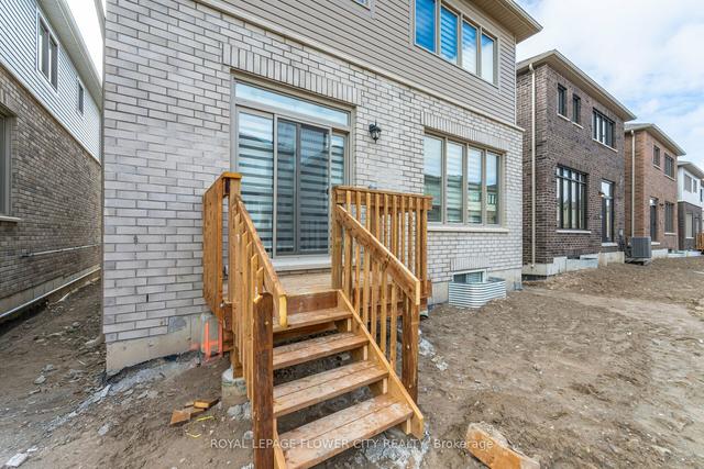 41 Gemini Dr, House detached with 4 bedrooms, 3 bathrooms and 6 parking in Barrie ON | Image 31