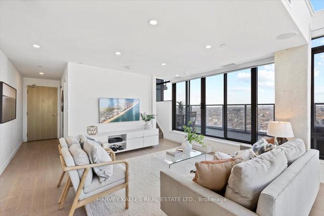 1511 - 111 Bathurst St, Condo with 2 bedrooms, 2 bathrooms and 1 parking in Toronto ON | Image 21