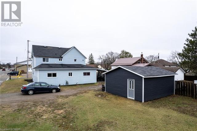 401 Wood Street, House other with 5 bedrooms, 3 bathrooms and 4 parking in Espanola ON | Image 4