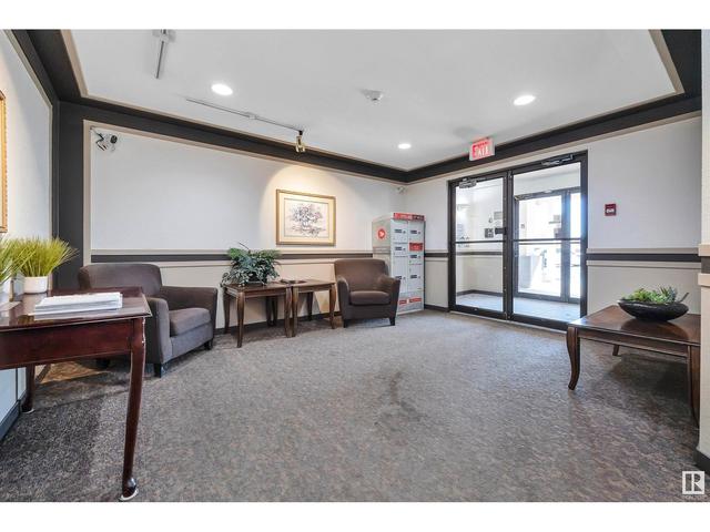 402 - 11620 9a Av Nw, Condo with 2 bedrooms, 2 bathrooms and 1 parking in Edmonton AB | Image 5
