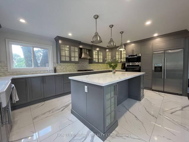 957 Porcupine Ave E, House detached with 4 bedrooms, 5 bathrooms and 6 parking in Mississauga ON | Image 17