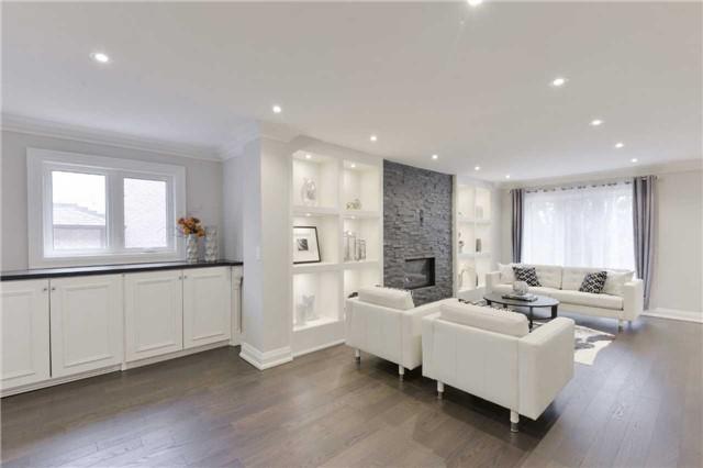4 Hart St, House detached with 4 bedrooms, 5 bathrooms and 4 parking in Richmond Hill ON | Image 5
