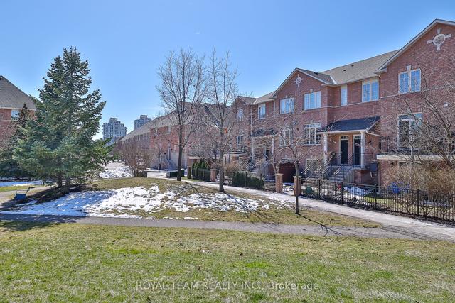 280 - 23 Observatory Lane, Townhouse with 3 bedrooms, 3 bathrooms and 2 parking in Richmond Hill ON | Image 31
