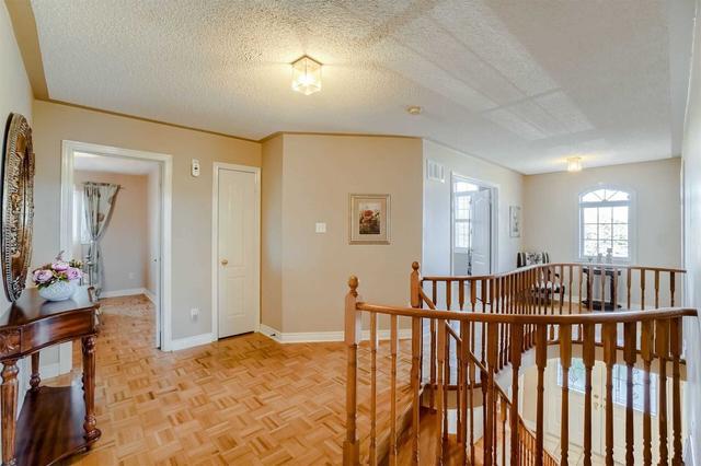 80 Sail Cres, House detached with 4 bedrooms, 4 bathrooms and 6 parking in Vaughan ON | Image 13