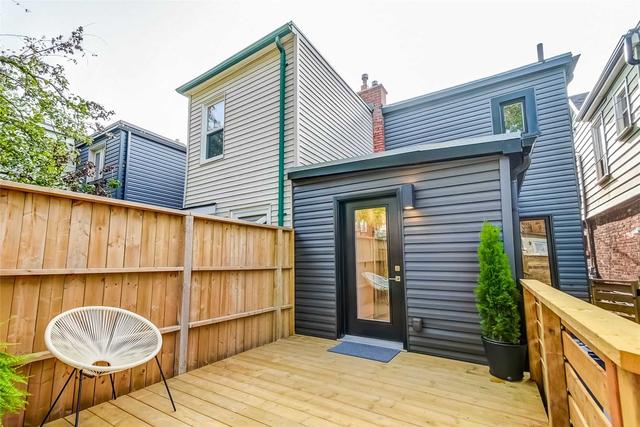 105 Kent Rd, House semidetached with 2 bedrooms, 2 bathrooms and 2 parking in Toronto ON | Image 32