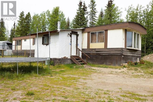 565 Oak Road, House other with 3 bedrooms, 1 bathrooms and null parking in Bulkley Nechako F BC | Image 38