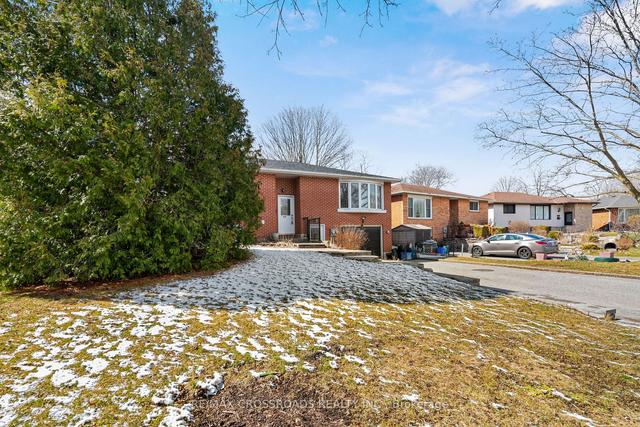 914 Walnut Crt, House detached with 3 bedrooms, 3 bathrooms and 5 parking in Oshawa ON | Image 28