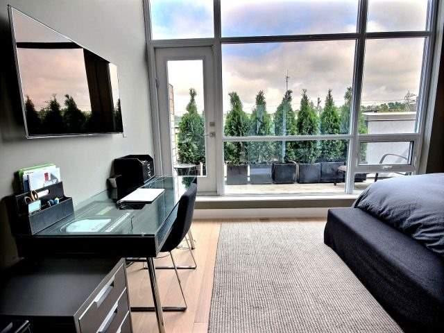201 - 483 Dupont St, Townhouse with 1 bedrooms, 2 bathrooms and 5 parking in Toronto ON | Image 11