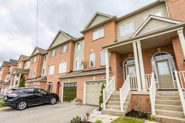 133 Decker Hollow Circ, House attached with 3 bedrooms, 3 bathrooms and 3 parking in Brampton ON | Image 1