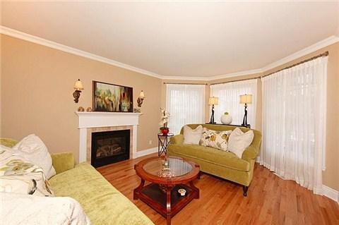 10 Monaco Cres, House detached with 3 bedrooms, 4 bathrooms and 4 parking in Cornwall ON | Image 3