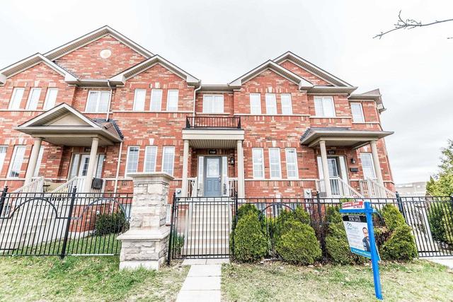 9586 Weston Rd, House attached with 3 bedrooms, 4 bathrooms and 3 parking in Vaughan ON | Image 1