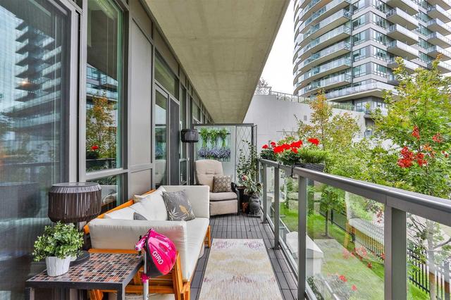 Th4 - 2230 Lake Shore Blvd W, Townhouse with 2 bedrooms, 3 bathrooms and 2 parking in Toronto ON | Image 8