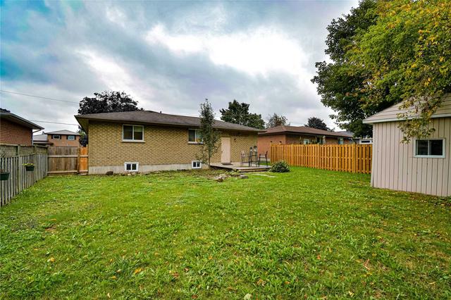 14 Madill Cres, House detached with 3 bedrooms, 2 bathrooms and 5 parking in Kawartha Lakes ON | Image 19