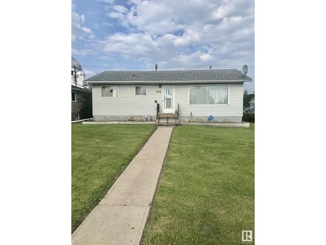 5734 50 St, House detached with 2 bedrooms, 1 bathrooms and null parking in Vegreville AB | Image 2