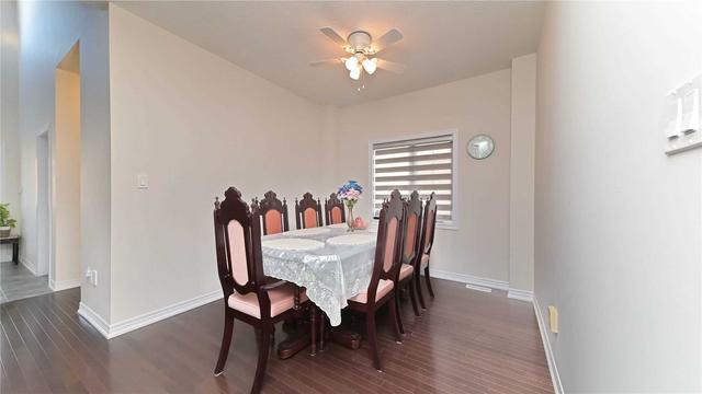44 Lobelia St, Condo with 2 bedrooms, 3 bathrooms and 4 parking in Brampton ON | Image 37