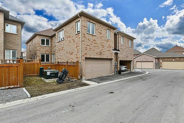 8 Sunnyside Hill Rd, House detached with 4 bedrooms, 4 bathrooms and 3 parking in Markham ON | Image 14